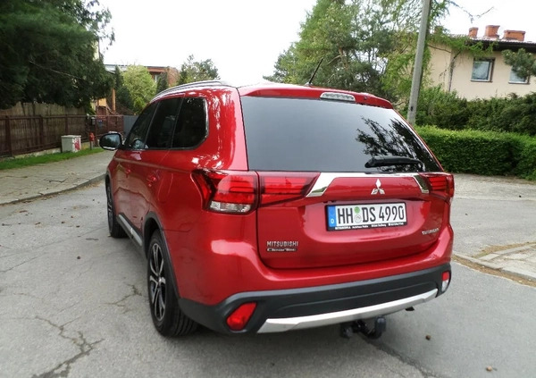 Mitsubishi Outlander cena 65700 przebieg: 99000, rok produkcji 2016 z Radom małe 631